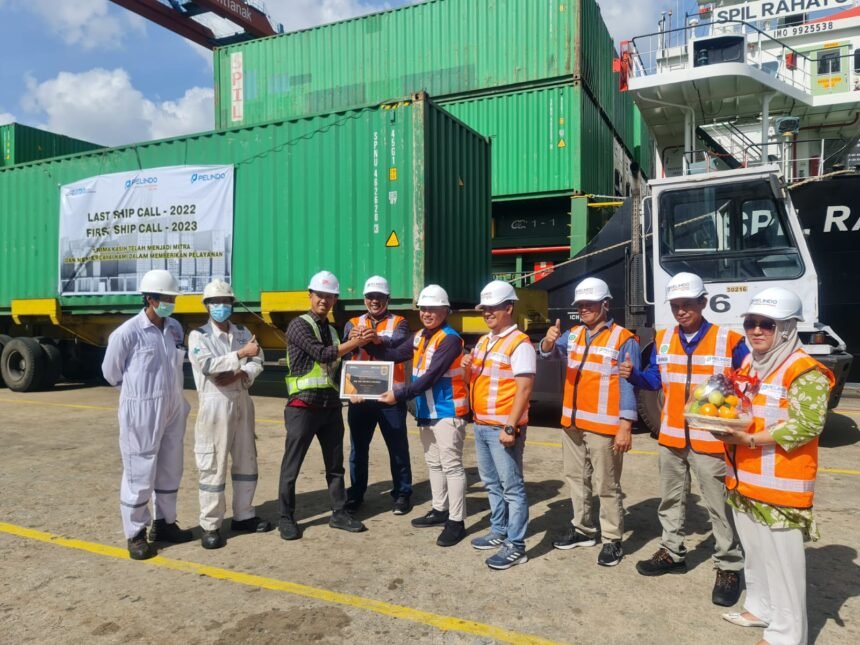 Arus Peti Kemas Pelabuhan Pontianak Naik 3%