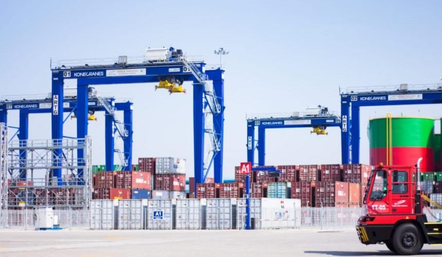 Pelindo 1 Catat Bongkar Muat Peti Kemas Tumbuh 10 Persen di Semester I 2021